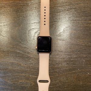 Series 3 apple watch; comes with charger